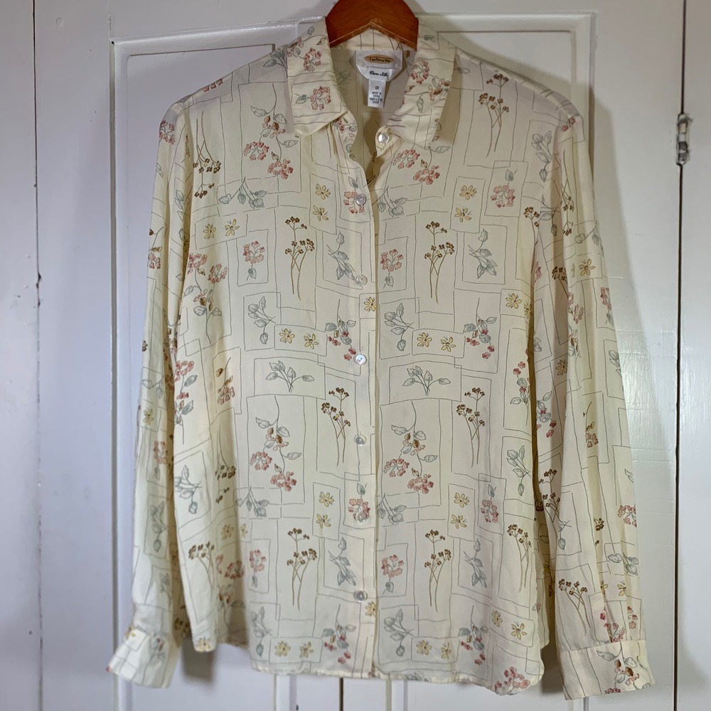 Talbots Womens 12 Pure Silk Blouse Cream Floral Grid Button Down Long Sleeve